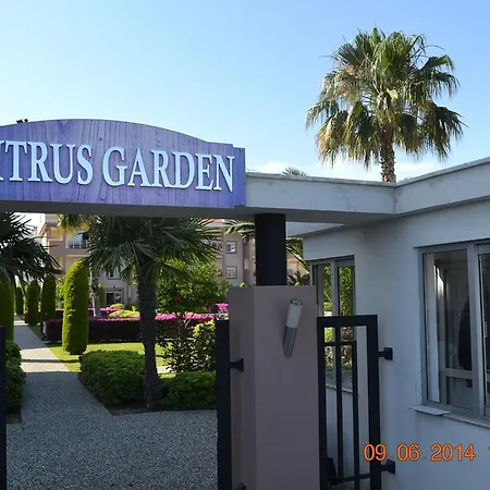 Lägenhet Citrus Garden *